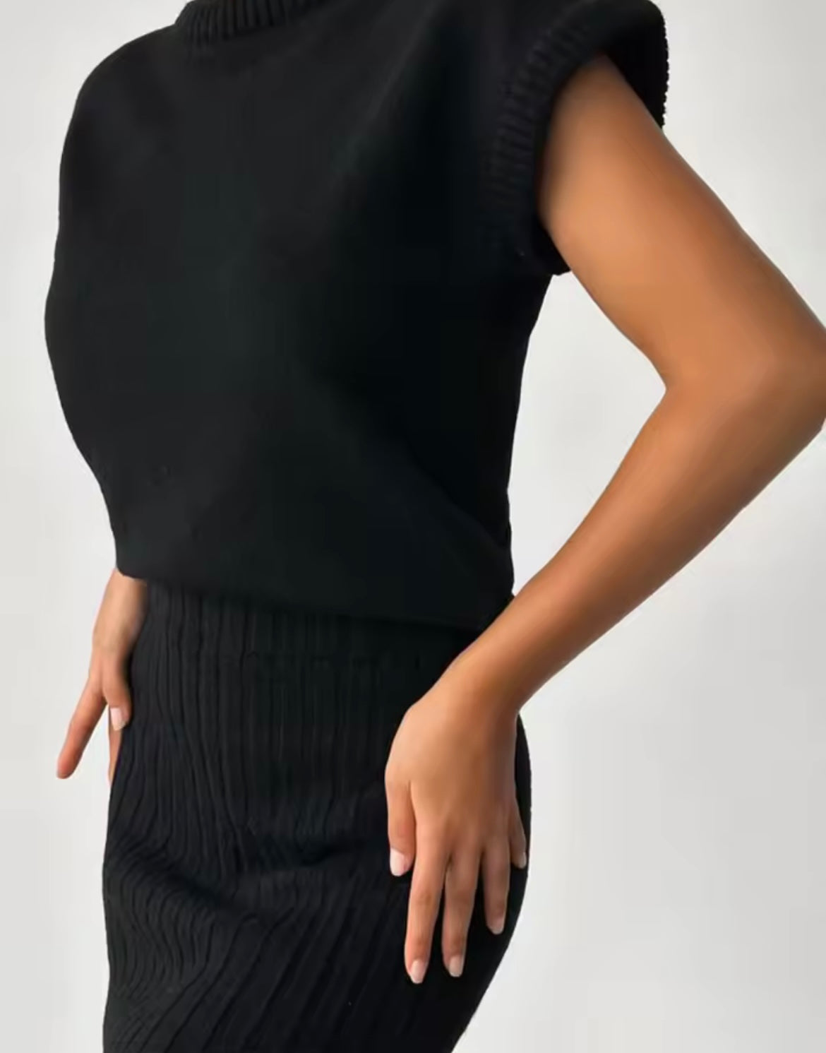 Ärmelloses Pullover-Set – Slim Top & Langer Rock