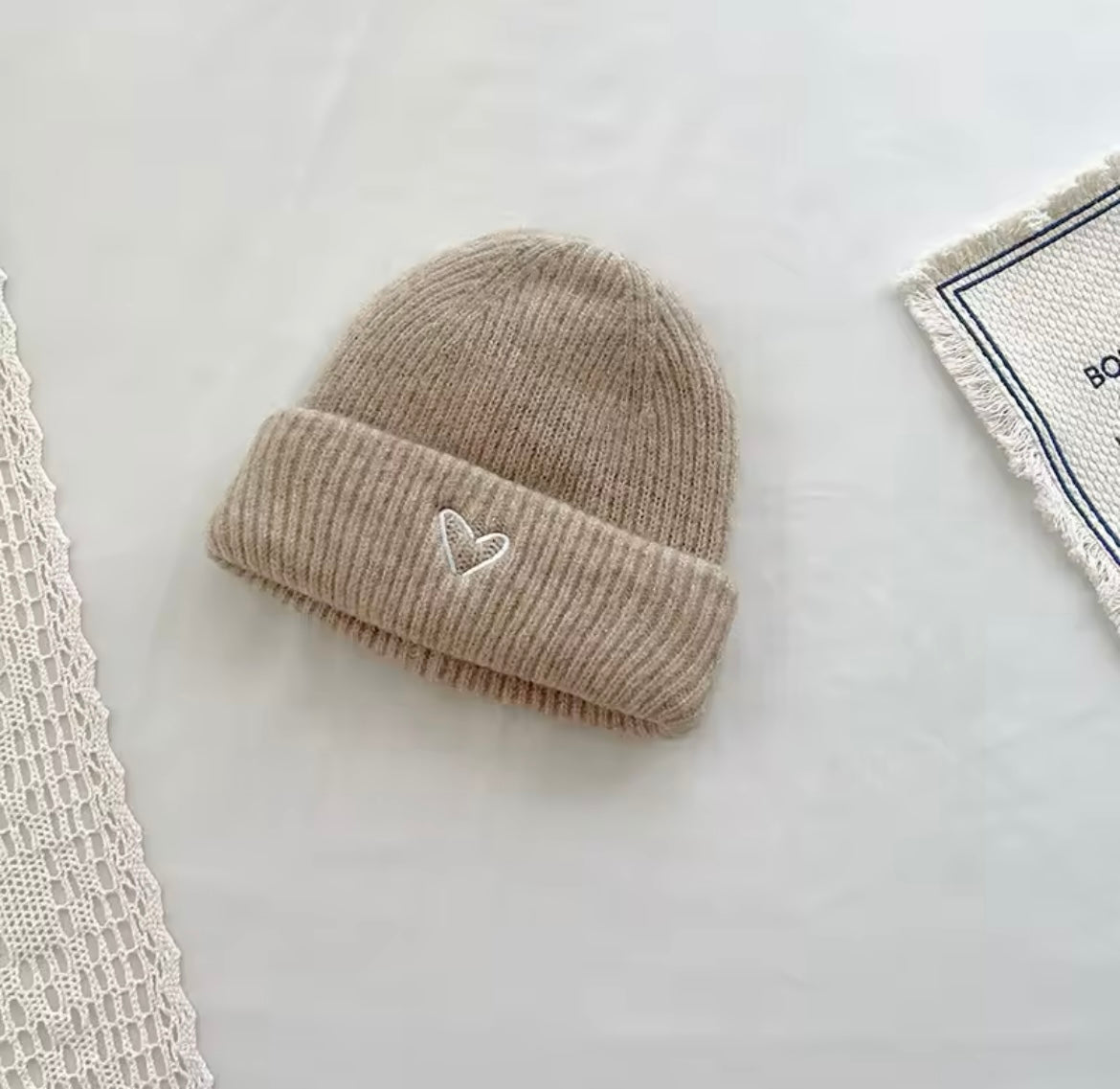 Einfarbige Wintermütze für Kinder