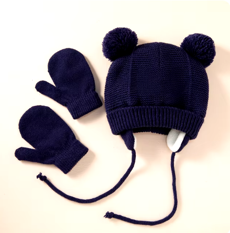 Pompon Süße Baby Wintermütze und Handschuhe