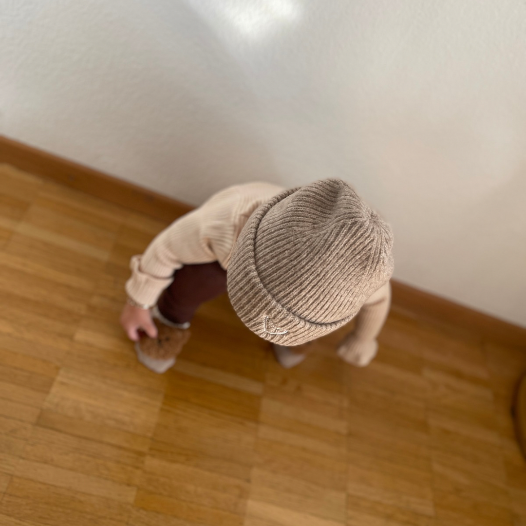 Einfarbige Wintermütze für Kinder