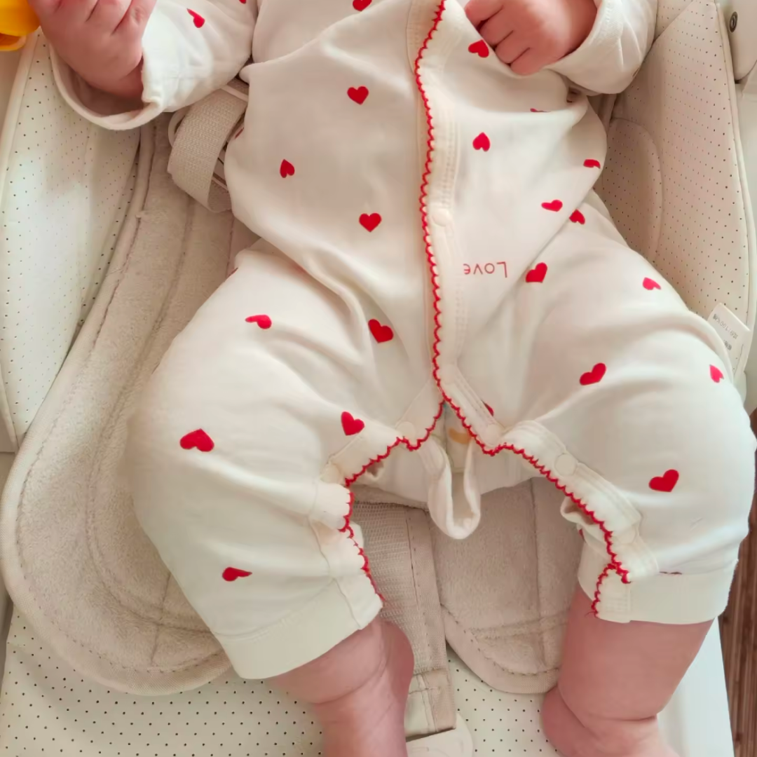 Amore Baby Mädchen Pyjama mit Herz