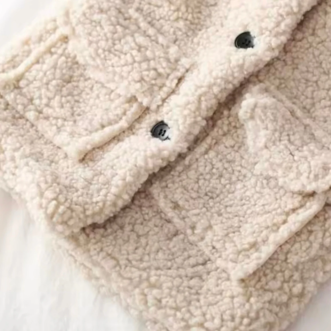 Gefütterte Baby Jacke aus Lammwolle
